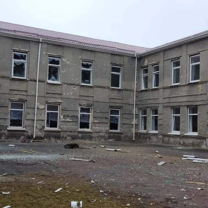школа пошкодження